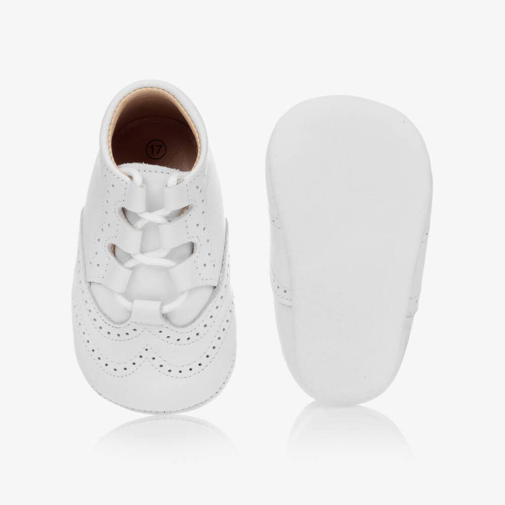 Children's Classics-White Leather Pre-Walker Brogue Shoes | Childrensalon