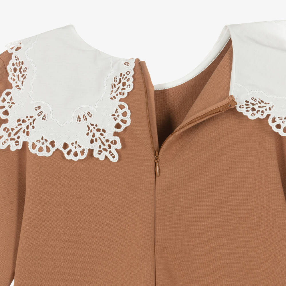 Chloé-Girls Brown Milano Jersey Dress with Broderie Collar | Childrensalon