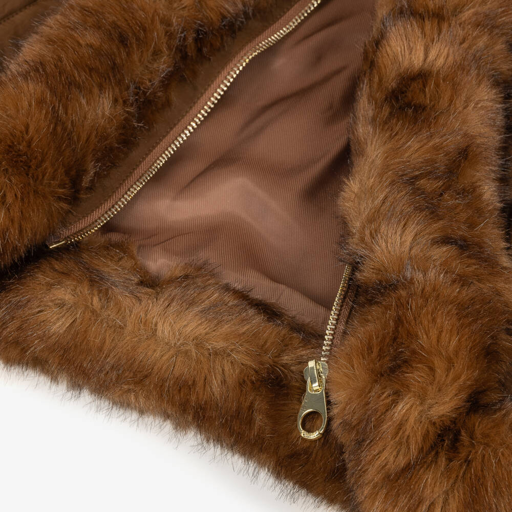Chloé-Girls Brown Quilted Jacket with Faux Fur | Childrensalon