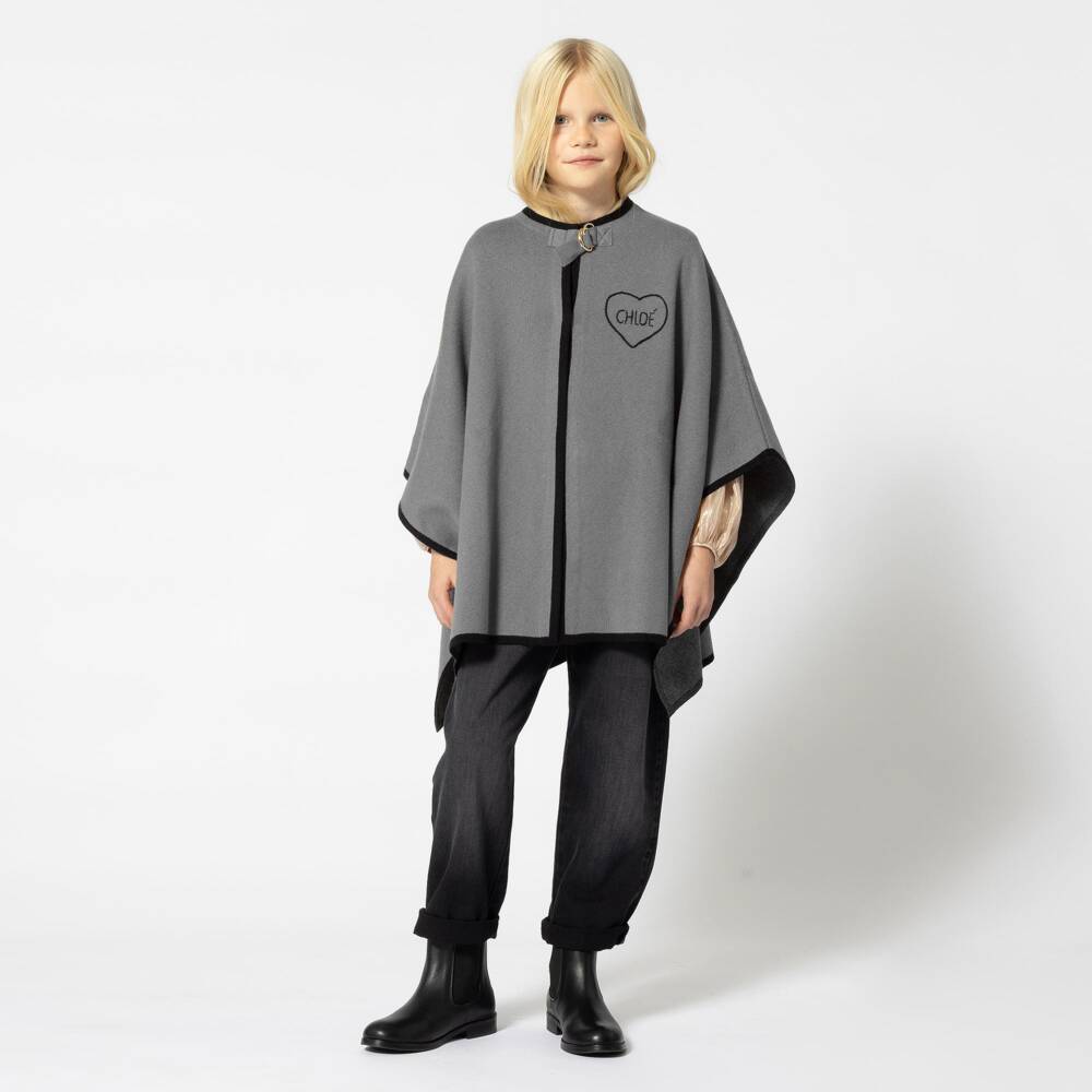 Chloé-Girls Grey Knitted Cape with Heart Logo | Childrensalon