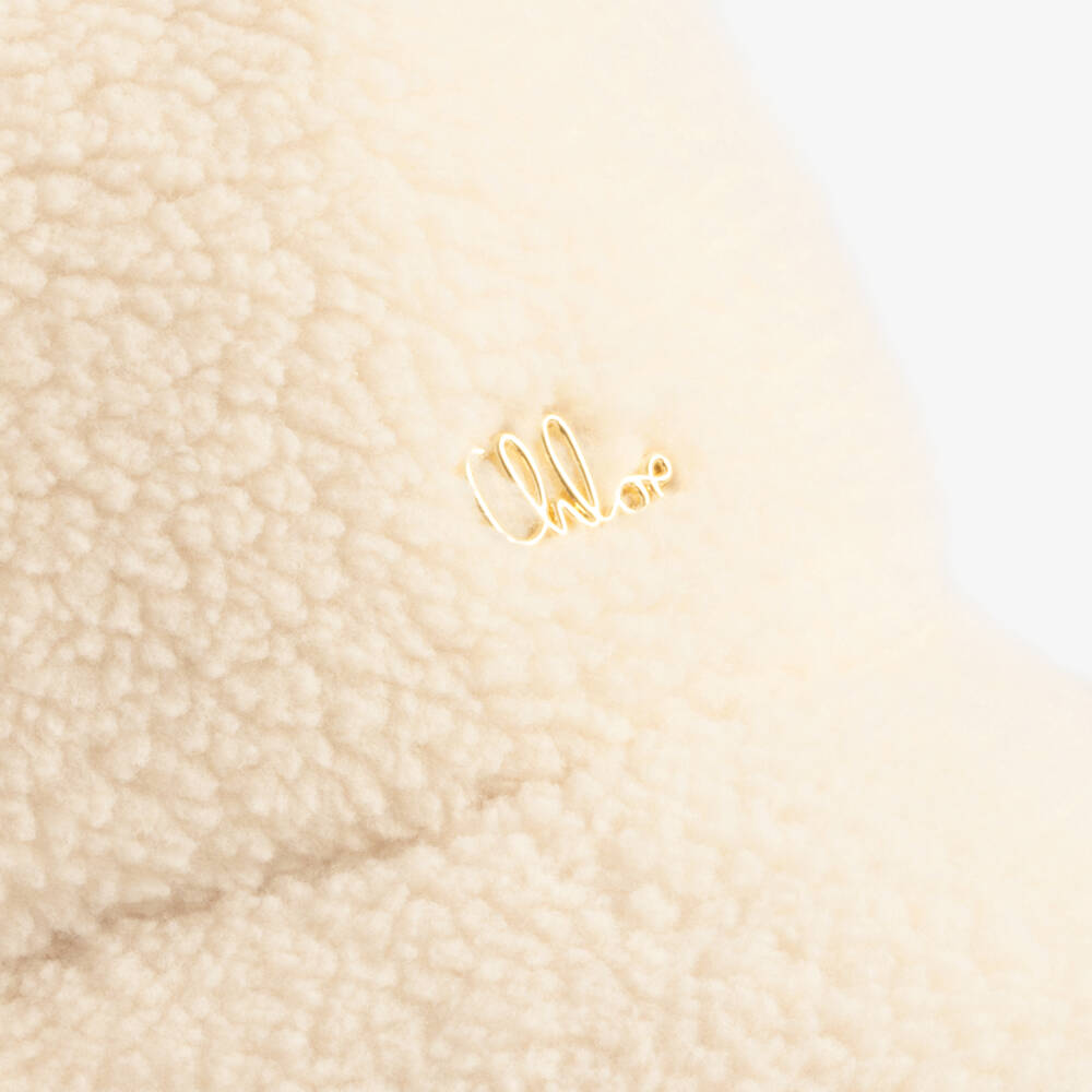 Chloé-Girls Ivory Sherpa Fleece Logo Cap | Childrensalon