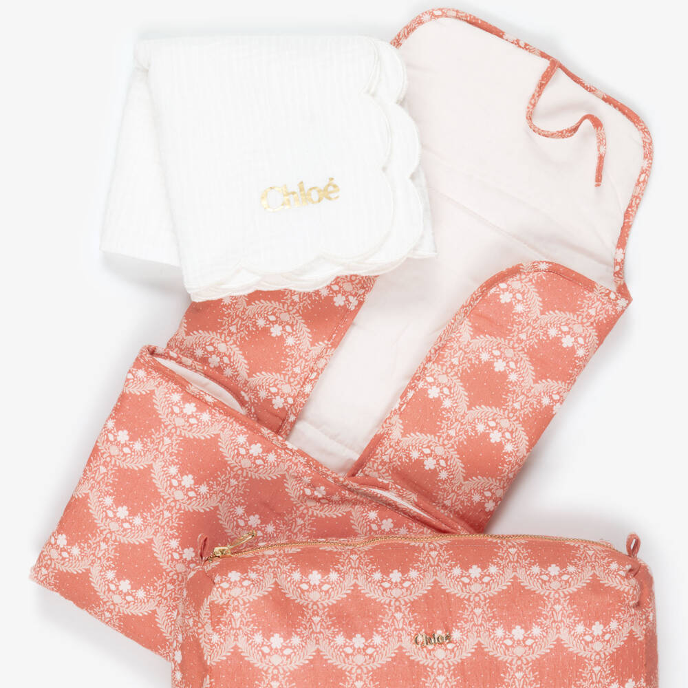 Chloé-Girls Pink Washbag & Changing Mat Gift Set | Childrensalon