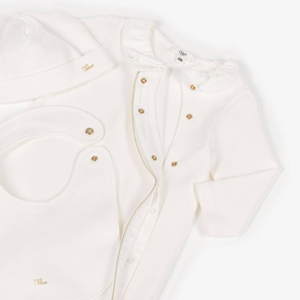 Chloé-Girls White Cotton Babygrow Gift Set with Gold Detailing | Childrensalon