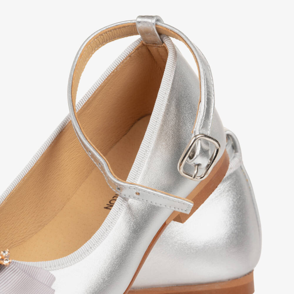 Coeur by Childrensalon-Girls Silver Leather Pumps with Pearl & Diamanté Bow | Childrensalon