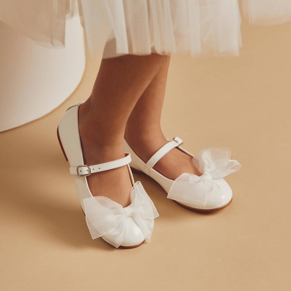 Coeur by Childrensalon-Girls White Patent Leather Shoes with Organza Bow | Childrensalon