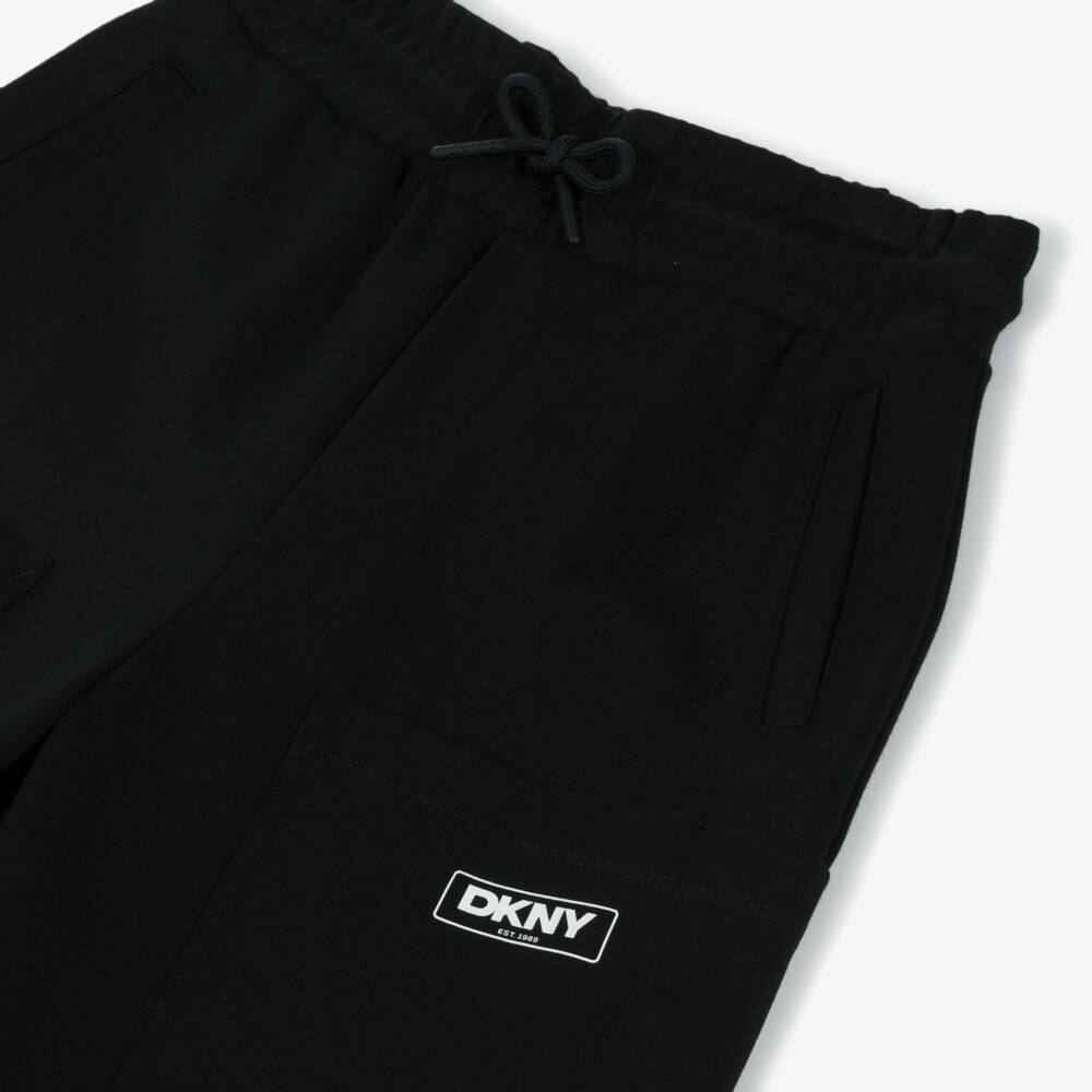 DKNY-بنطلون رياضي ميلانو جيرسي لون أسود للأولاد | Childrensalon