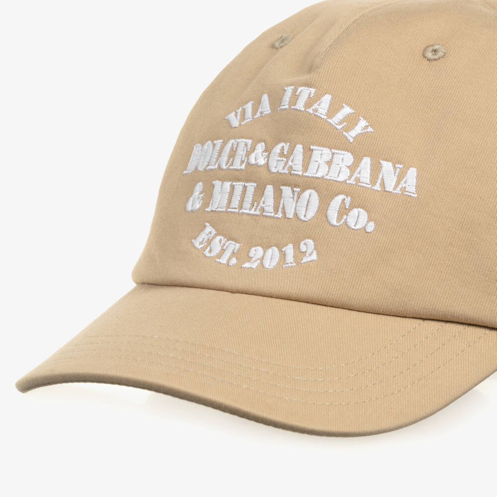 Dolce & Gabbana-كاب بشعار مطرز قطن تويل لون بيج للأولاد | Childrensalon