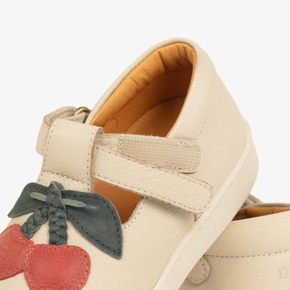 Donsje-Girls Beige Leather Bar Shoes with Cherry Motif | Childrensalon