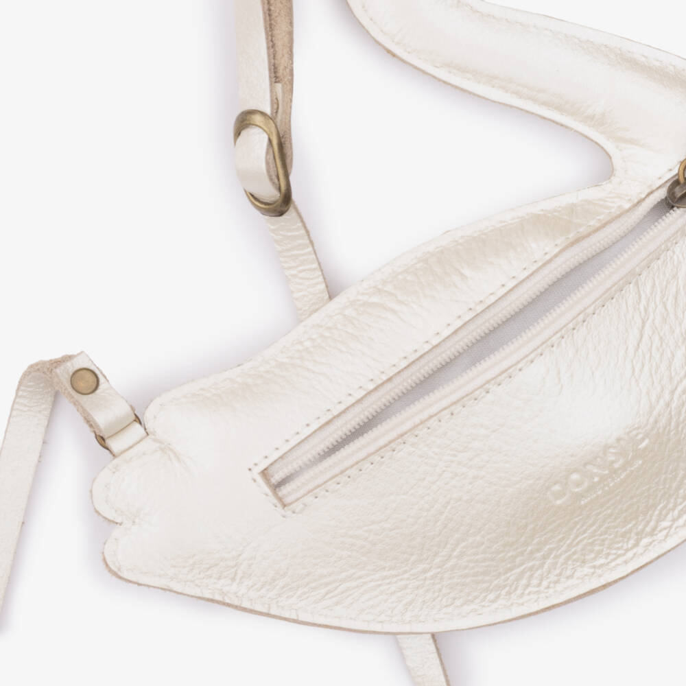 Donsje-Girls Pearlised Ivory Leather Swan Purse (16cm) | Childrensalon