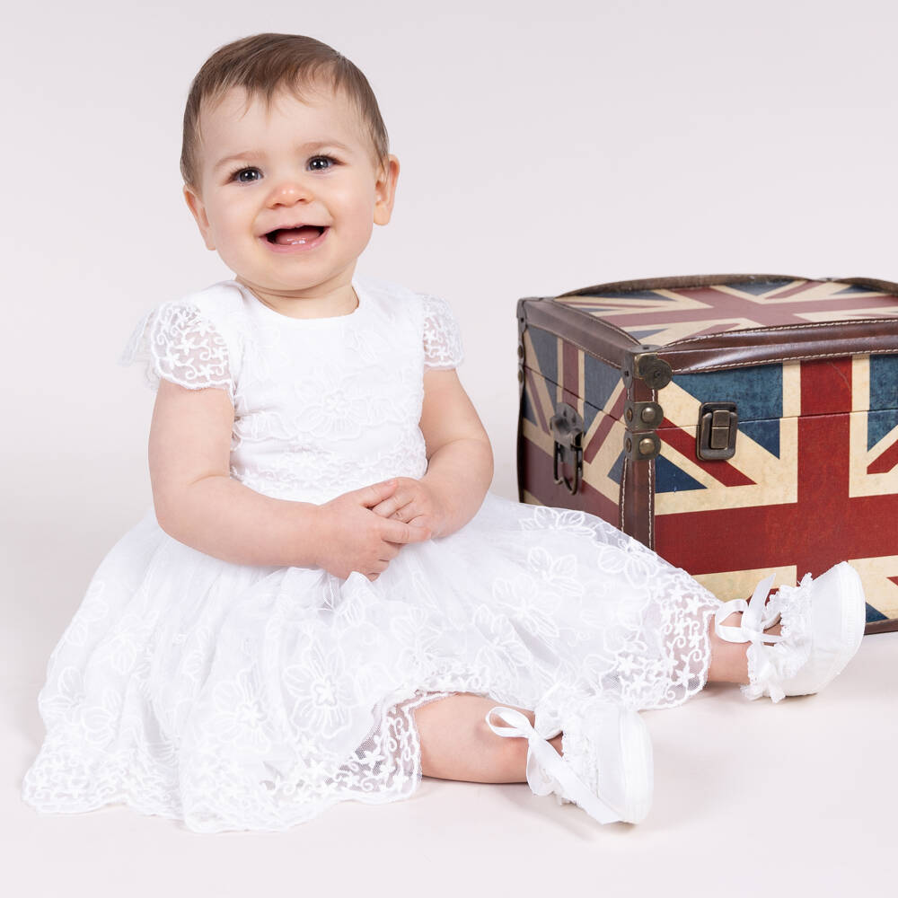 Early Days-Белые шелковые пинетки для девочек | Childrensalon