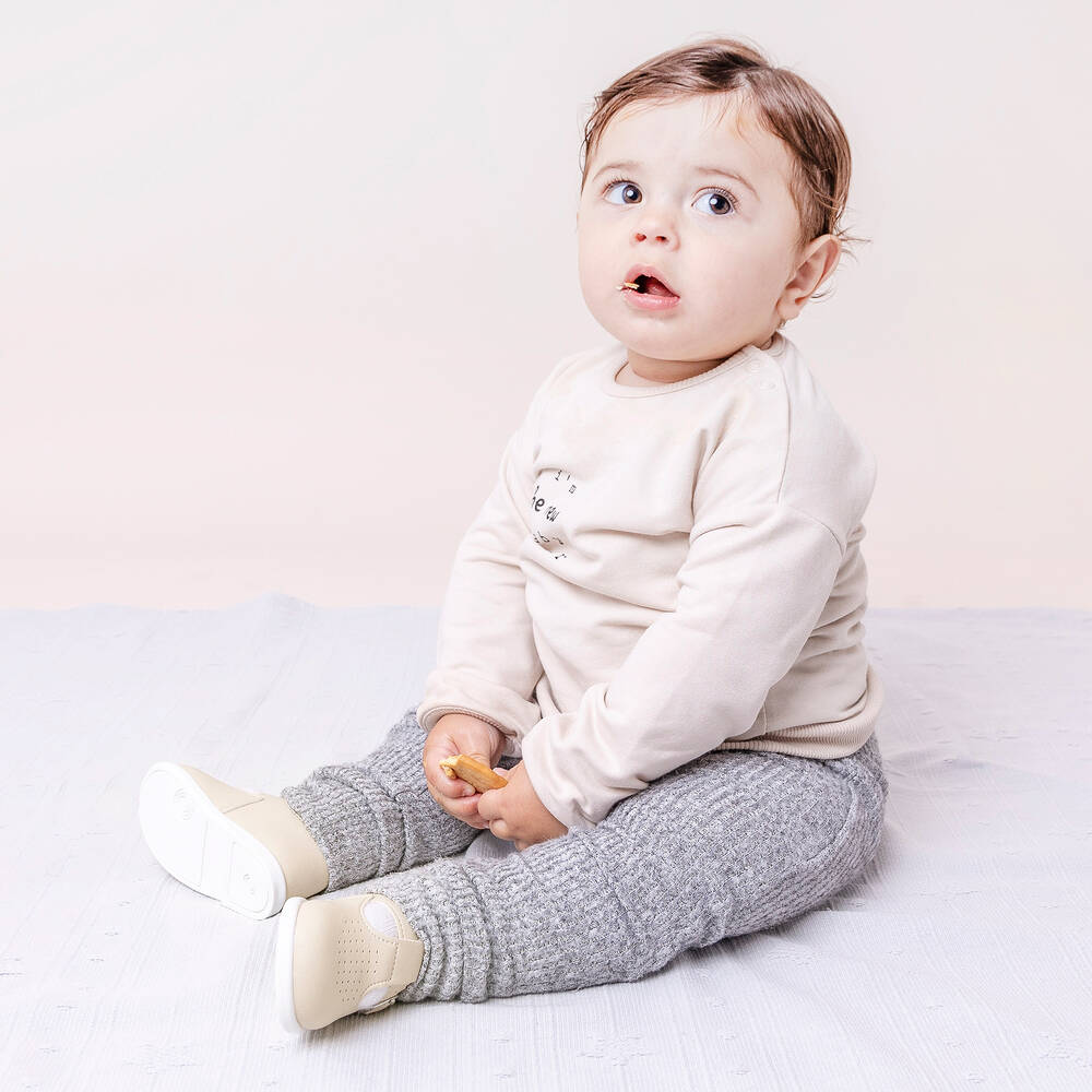 Early Days-حذاء جلد صناعي لون عاجي لمرحلة بدء المشي للأطفال | Childrensalon