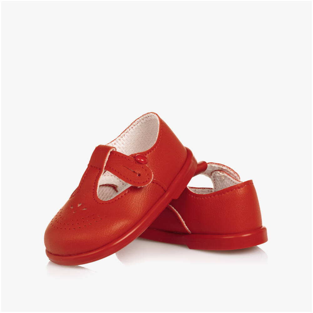 Early Days-حذاء بسيّر لمرحلة بدء المشي لون أحمر | Childrensalon
