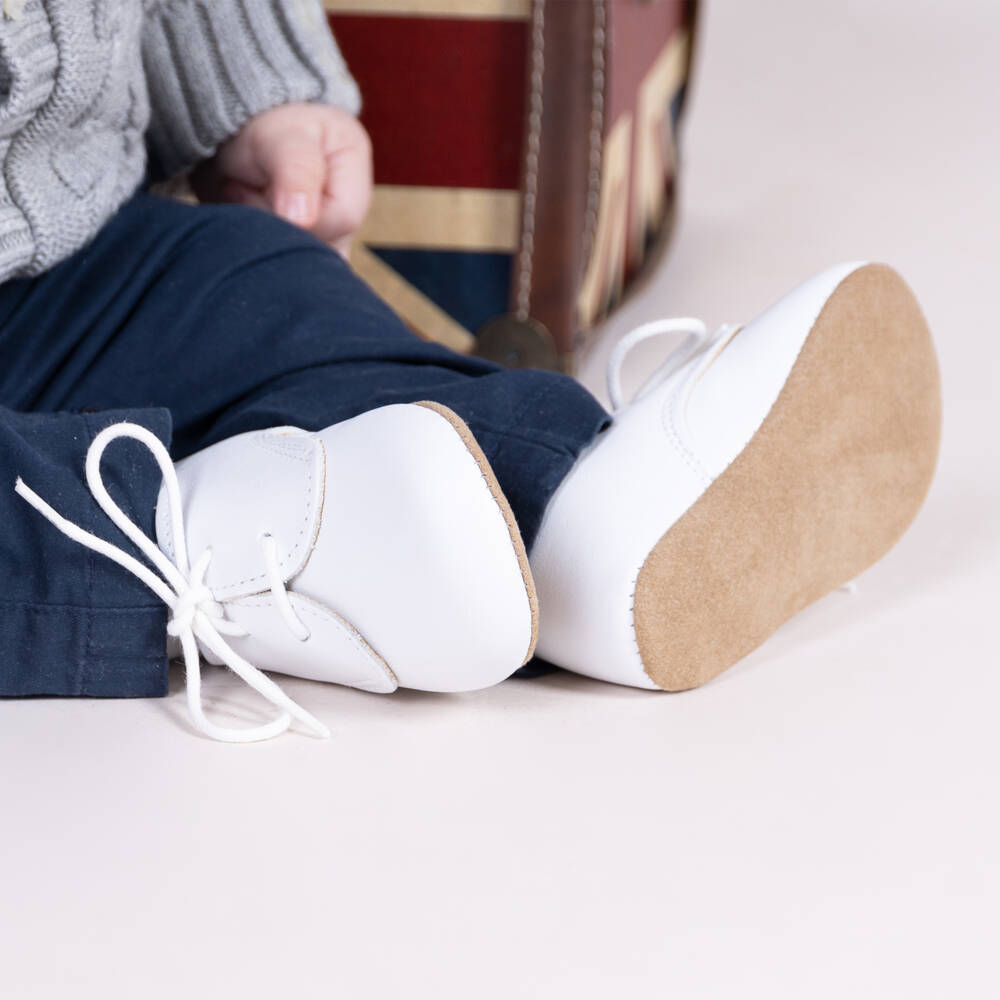 Early Days-White Leather Lace-Up Pre-Walker Shoes | Childrensalon
