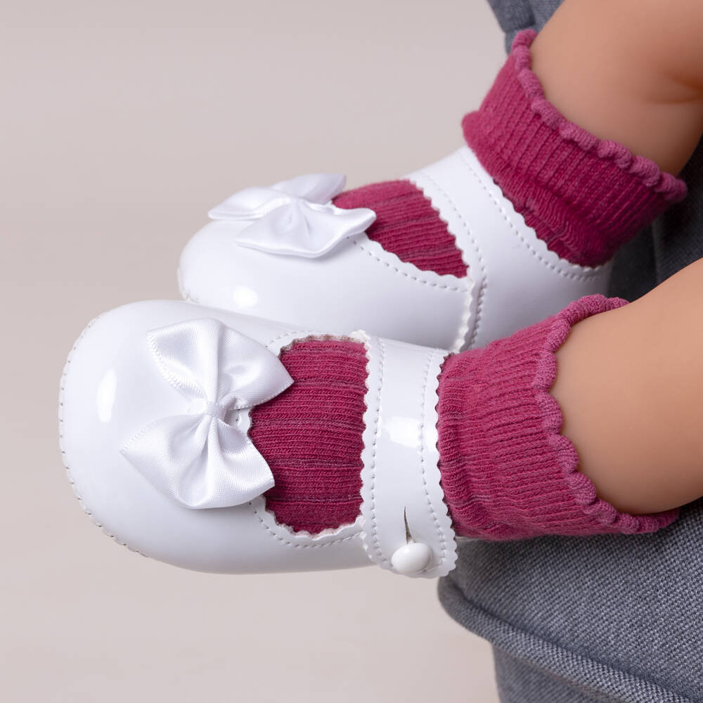 Early Days Baypods-White Patent Faux Leather Pre-Walker Shoes With Bows | Childrensalon