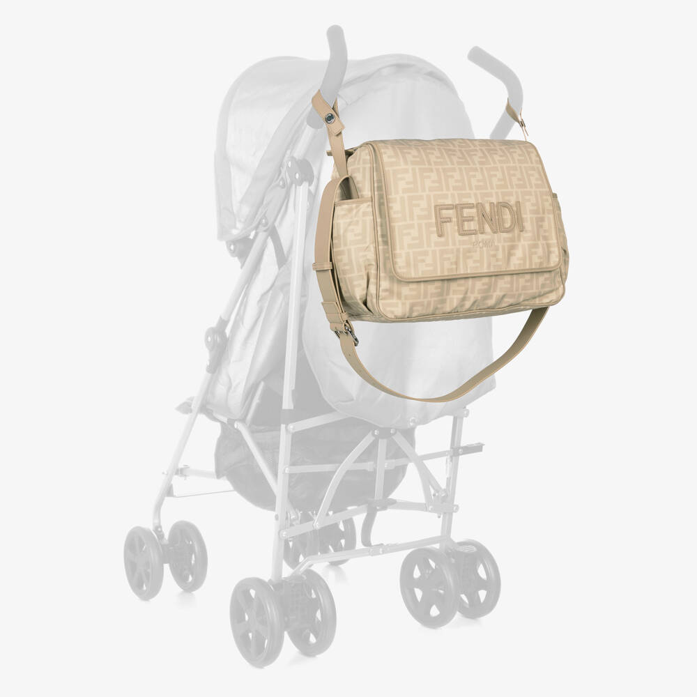 Fendi-حقيبة تغيير الحفاضات بشعار FF لون بيج (38 سم) | Childrensalon