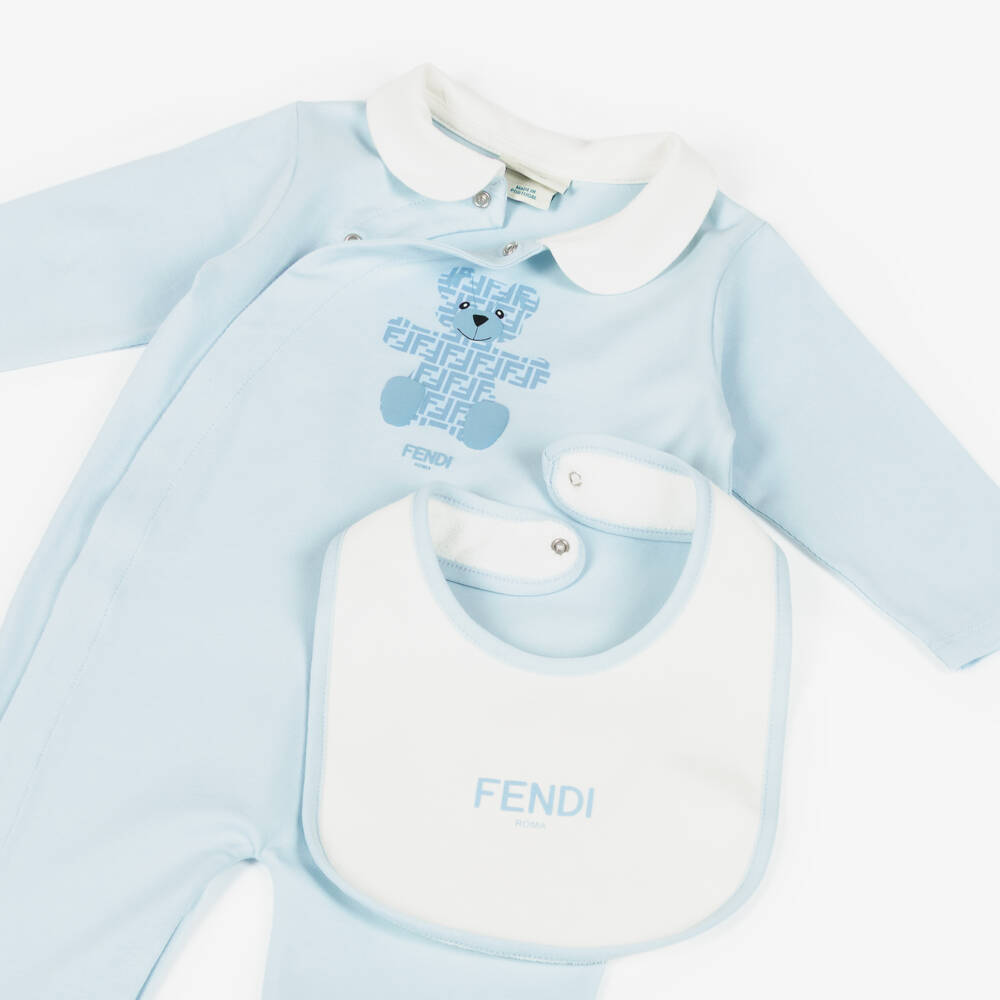 Fendi-طقم أفرول قطن لون أزرق فاتح وعاجي للأولاد الرضع | Childrensalon