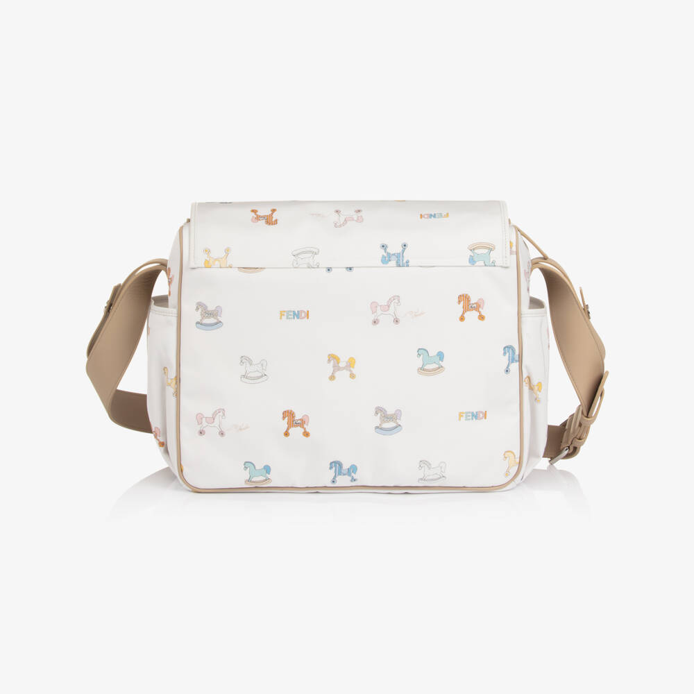 Fendi-حقيبة تغيير الحفاضات بنقشة حصان هزاز لون عاجي للرضع (40 سم) | Childrensalon