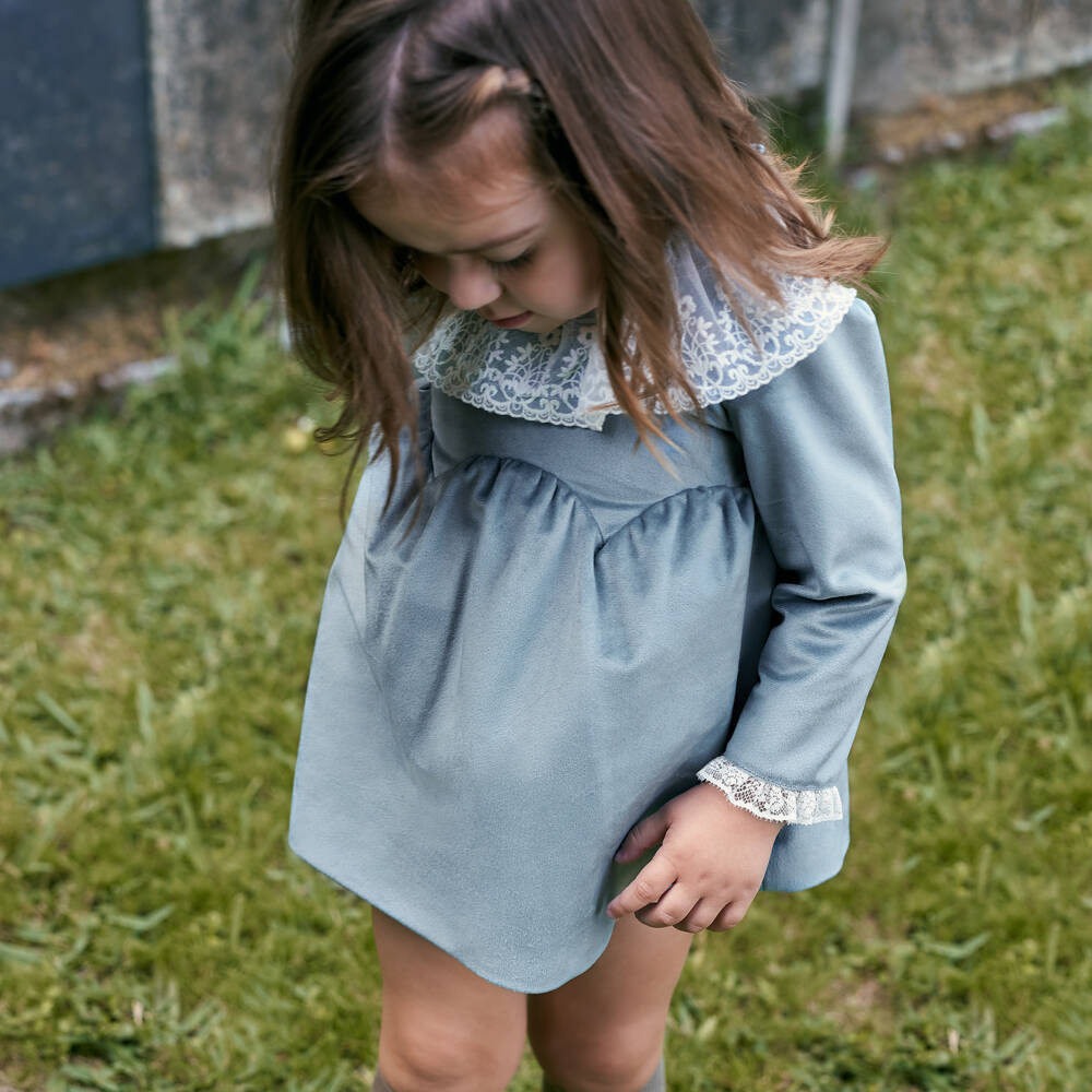 Foque-Girls Blue Velvet Lace Collared Dress | Childrensalon