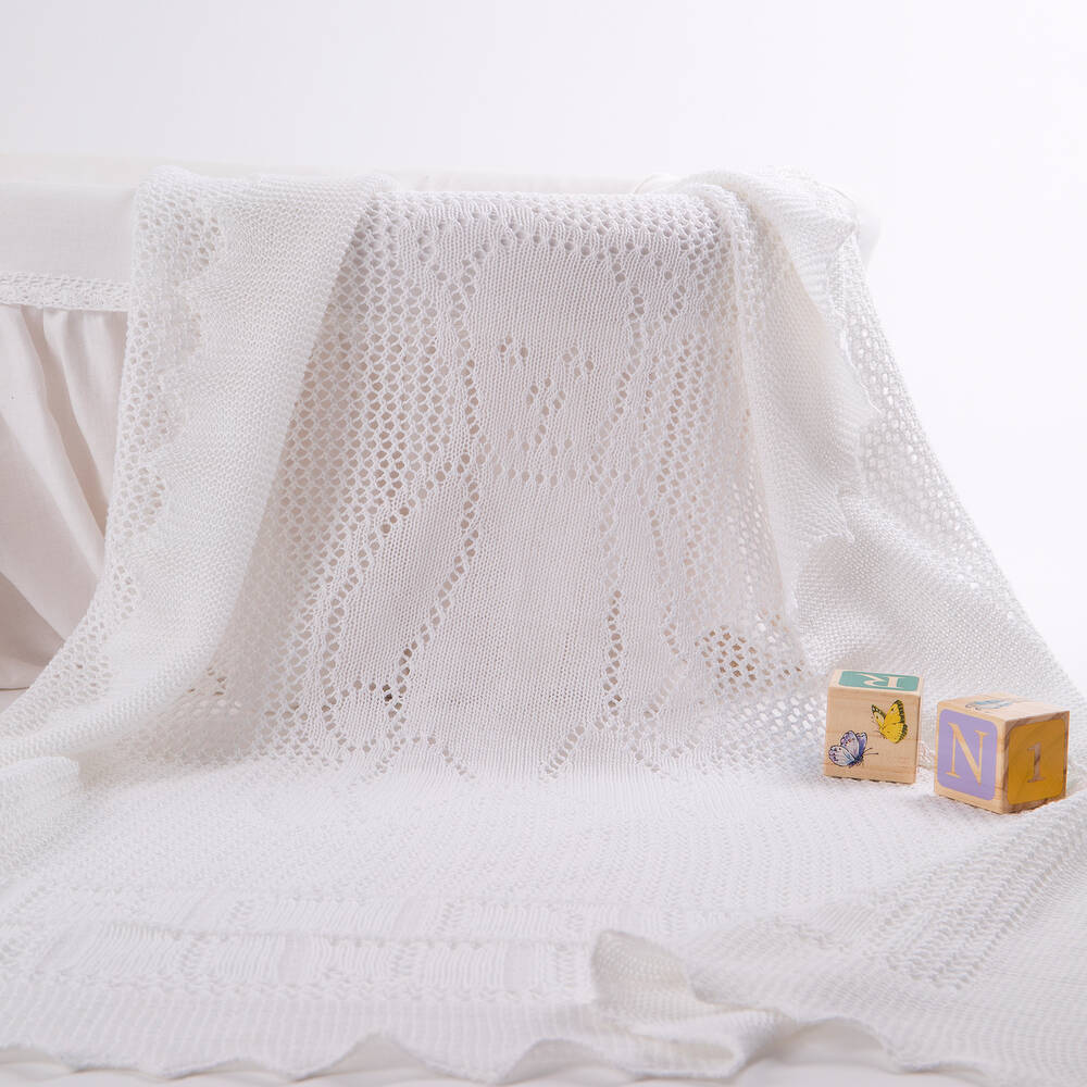 G.H.Hurt & Son-White Wool & Cotton Baby Shawl (88cm) | Childrensalon