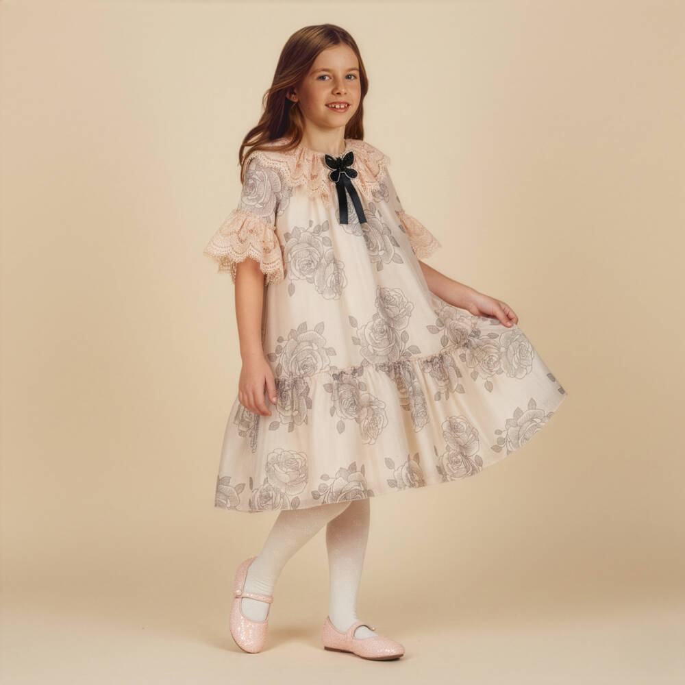 Graci-Платье бежевое с розовым принтом и кружевным воротником для девочек | Childrensalon