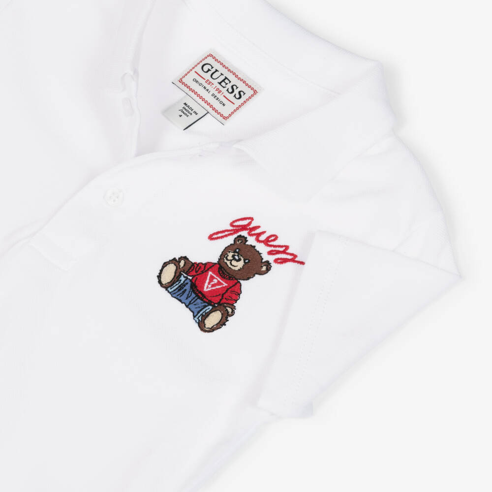 Guess-Рубашка поло белая из хлопкового пике с вышитым мишкой для мальчиков | Childrensalon