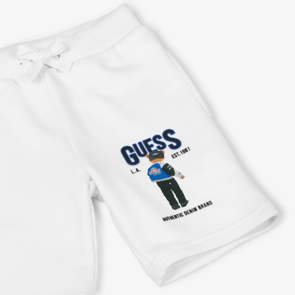 Guess-Шорты белые из хлопкового трикотажа с мишкой Поло для мальчиков | Childrensalon