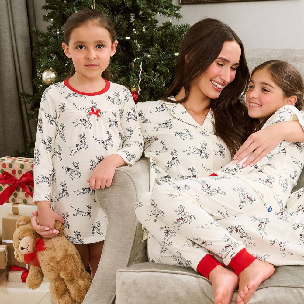 Hatley-Ivory Organic Cotton Jersey Reindeer Pyjamas | Childrensalon