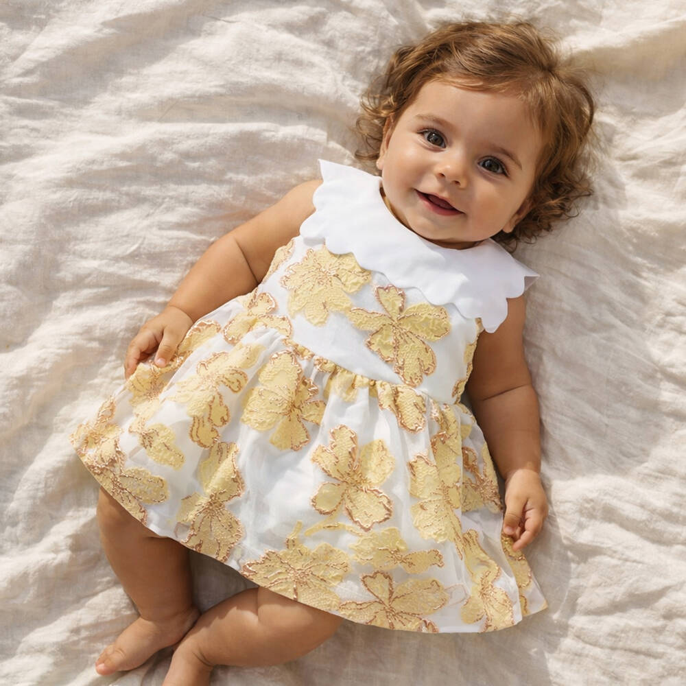 Hucklebones London-فستان جاكار لون ذهبي وأصفر للبنات الرضع | Childrensalon