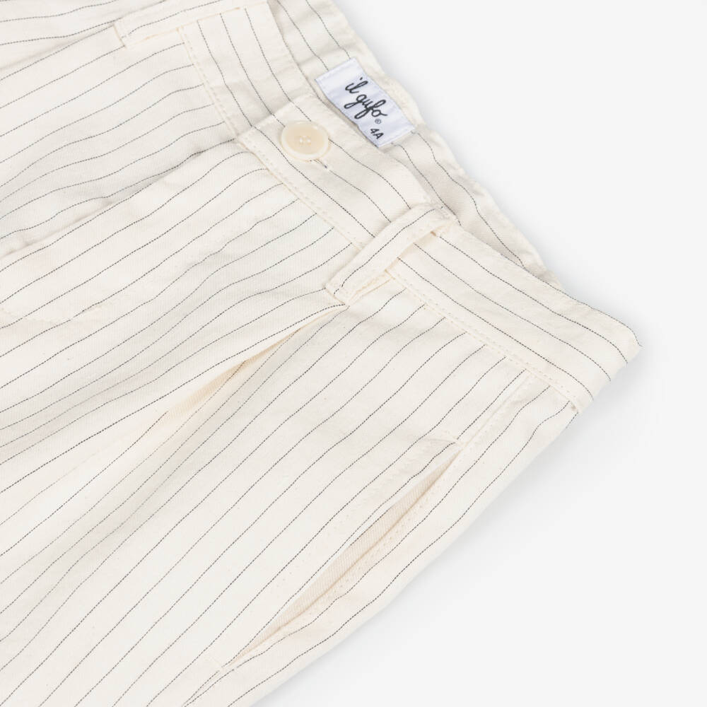 Il Gufo-Boys Ivory Pinstripe Cotton Shorts | Childrensalon