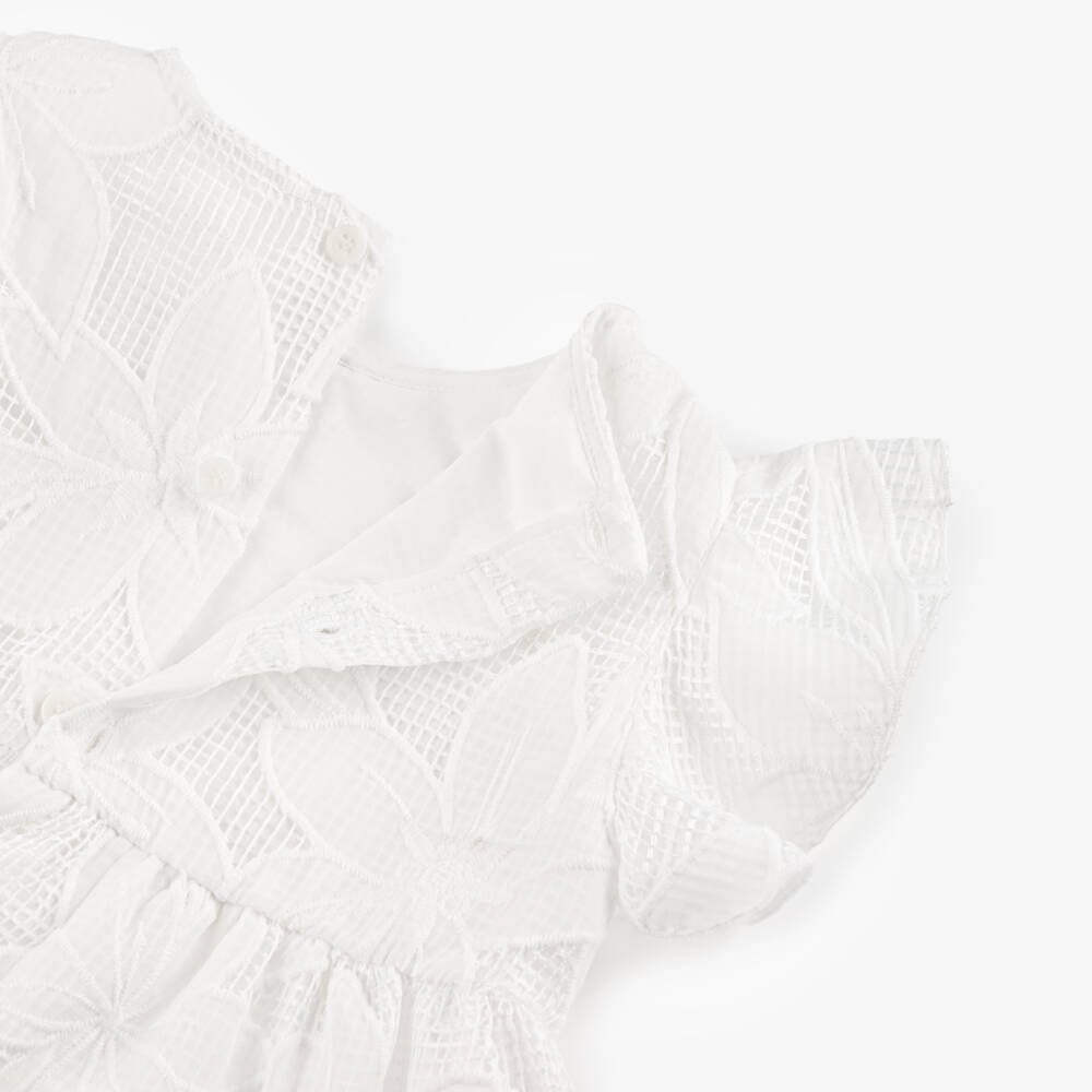 Il Gufo-Girls White Floral Appliqué Blouse with Ruffle Sleeves | Childrensalon