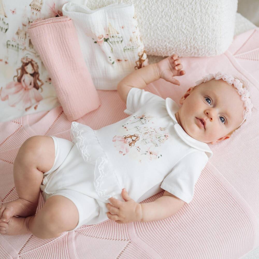 Jamiks-Girls Ivory Cotton Shortie with Princess & Castle Print | Childrensalon