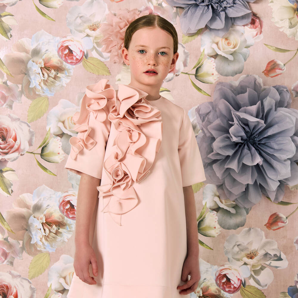 Jessie and James London-Платье розовое из сатина с абстрактным рюшем для девочек | Childrensalon