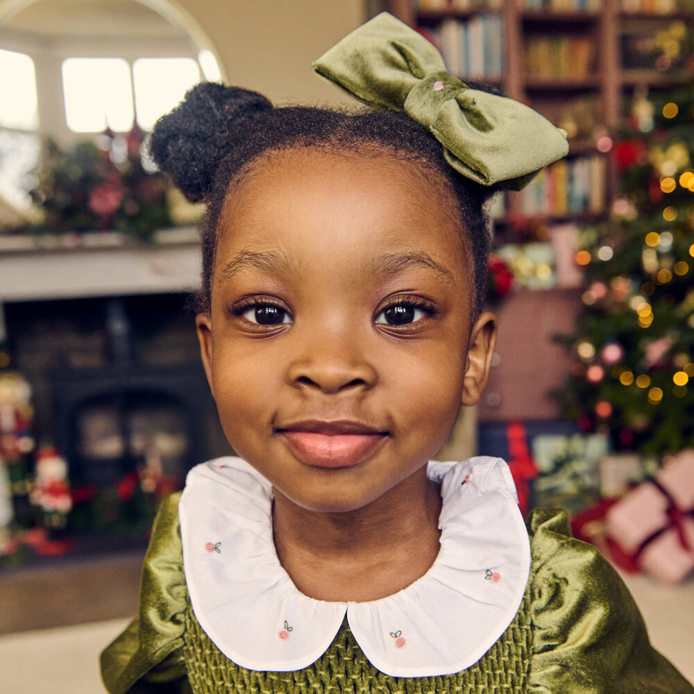 Kidiwi-Girls Green Velvet Hand-Embroidered Hair Clip (15cm) | Childrensalon