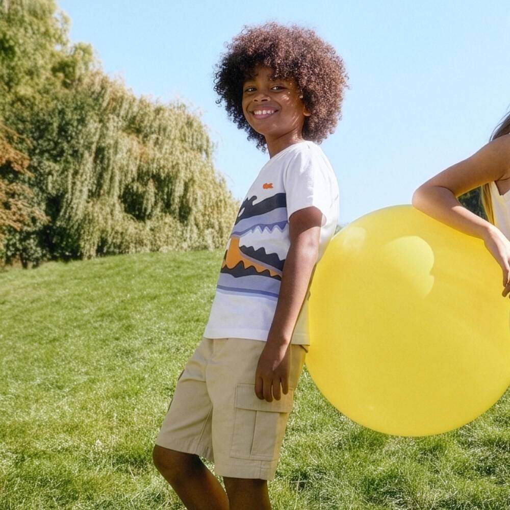 Lacoste-تيشيرت قطن بطبعة التمساح لون أبيض للأولاد | Childrensalon