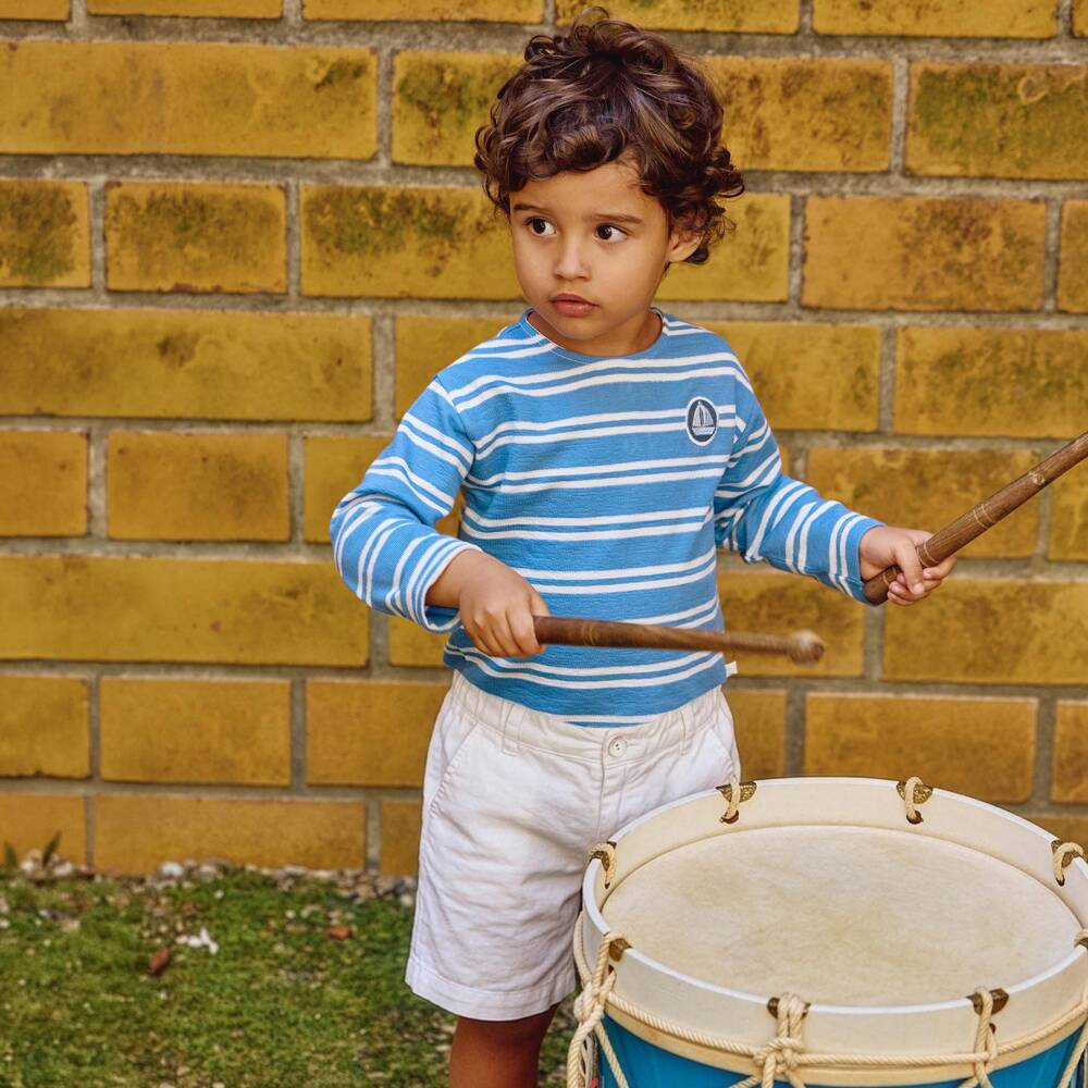 Laranjinha-Boys White Cotton & Linen Shorts | Childrensalon