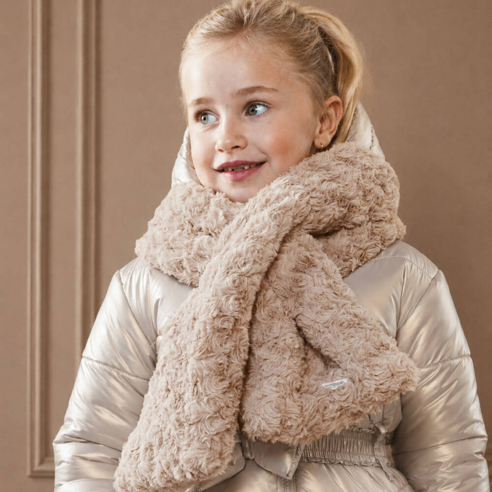 Le Chic-Girls Soft Beige Faux Fur Scarf (115cm) | Childrensalon