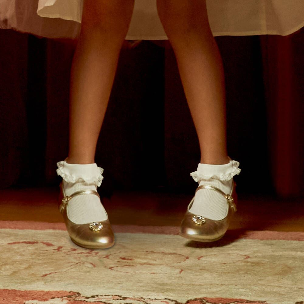 Manuela de Juan-Золотистые кожаные туфли | Childrensalon