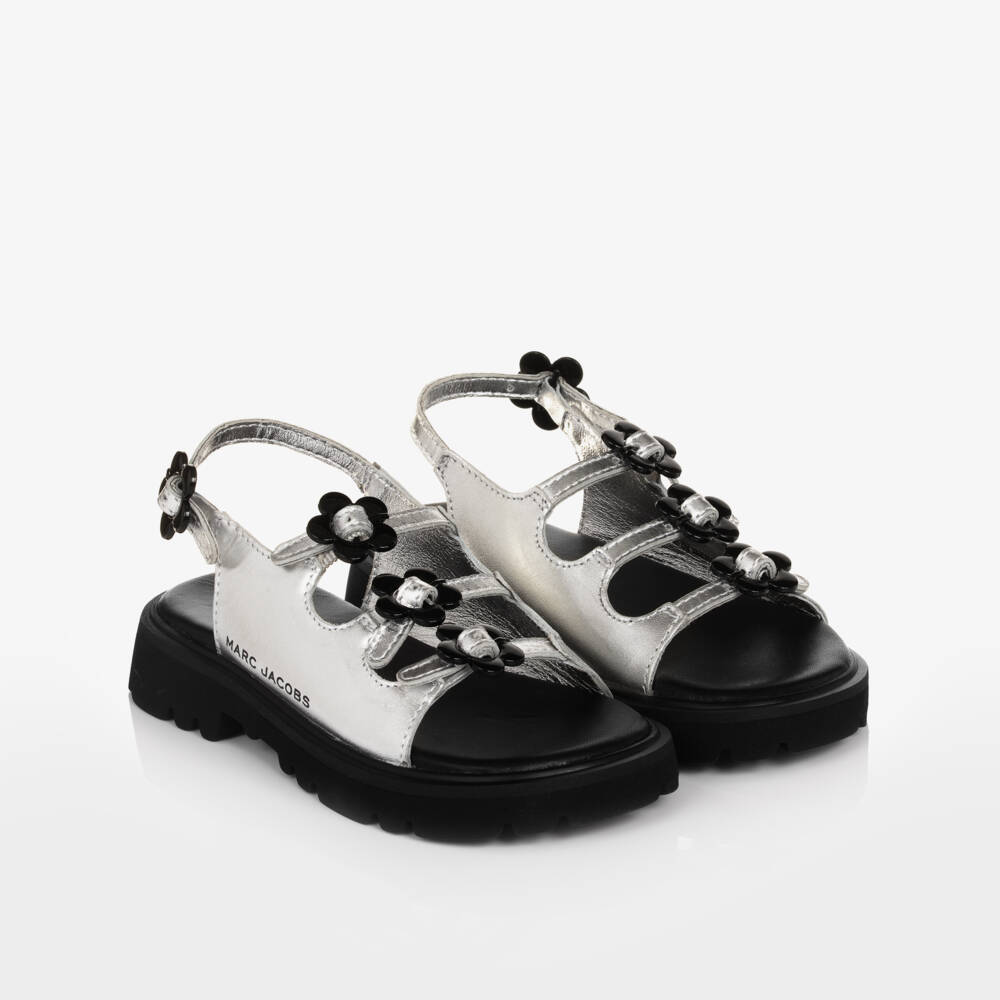 MARC JACOBS-Girls Silver Leather Sandals with Black Daisy Buckles | Childrensalon