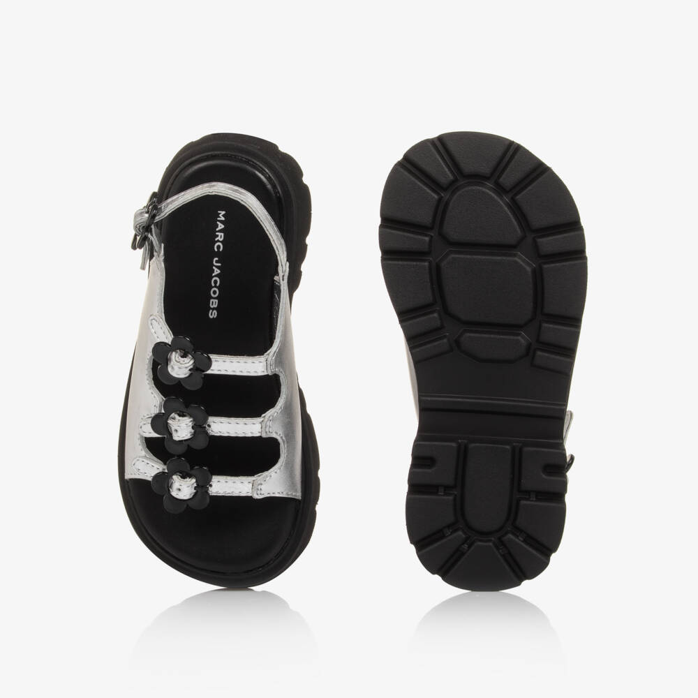 MARC JACOBS-Сандалии серебряные кожаные с пряжками в виде ромашек для девочек | Childrensalon