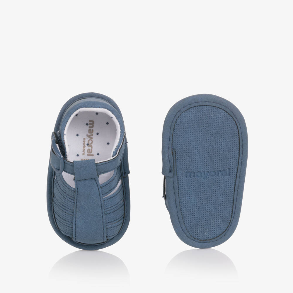 Mayoral Newborn-صندل جلد صناعي لون أزرق للأولاد الرضع | Childrensalon