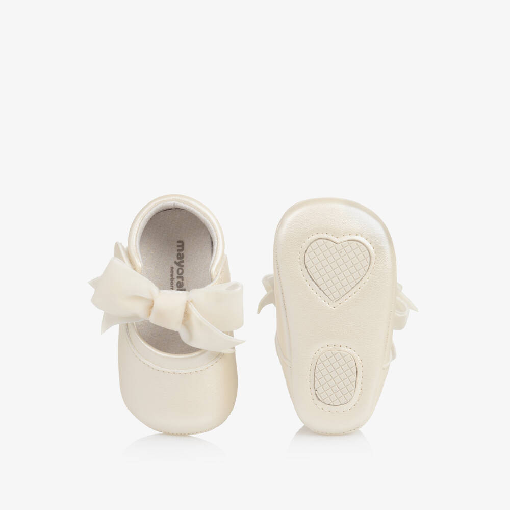 Mayoral Newborn-Baby Girls Champagne Pre-Walkers with Bow | Childrensalon