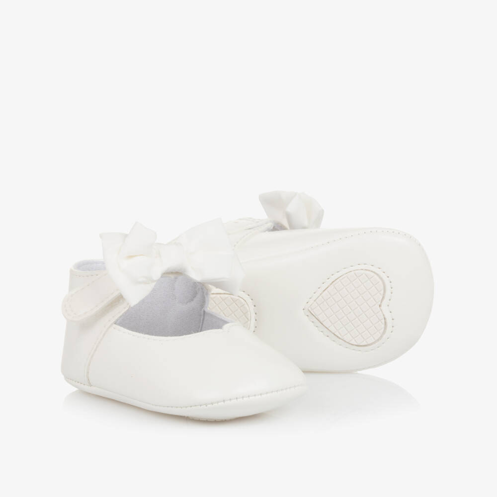 Mayoral Для новорожденных-Baby Girls Ivory Bow Pre-Walker Velcro Shoes | Childrensalon