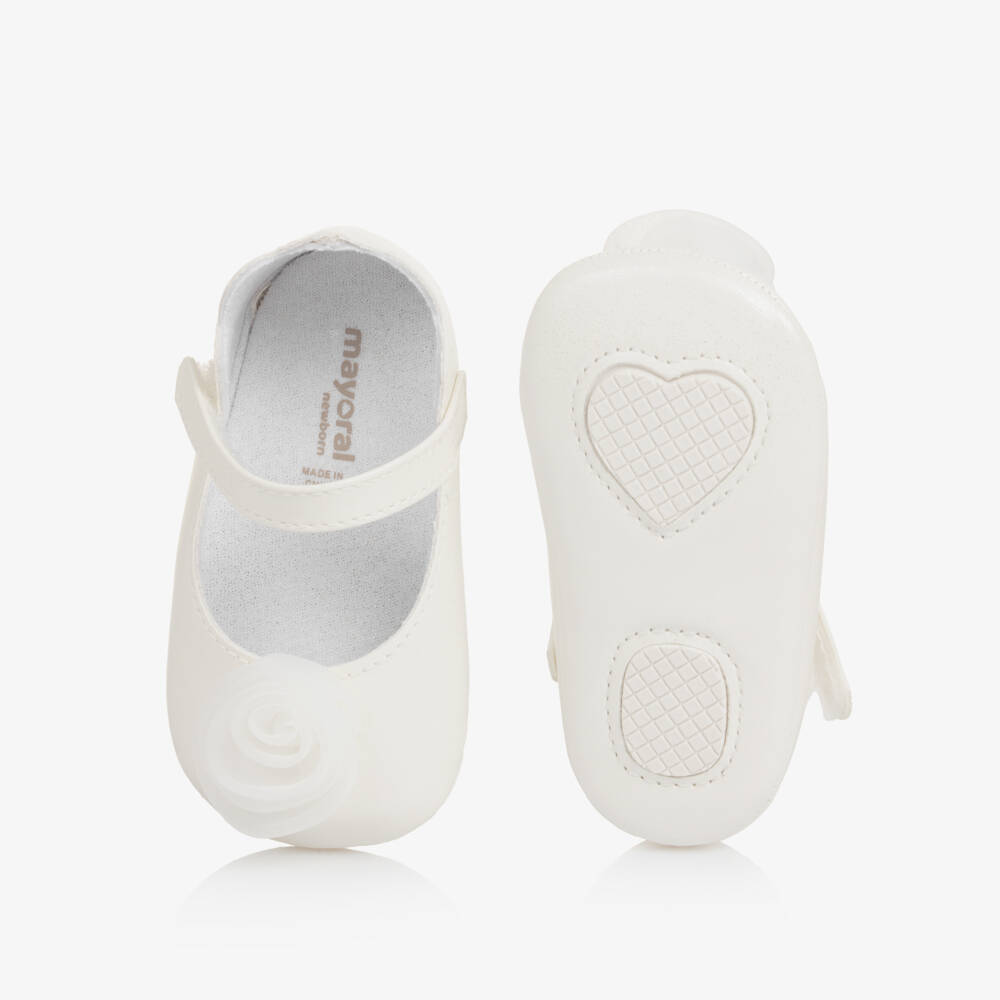 Mayoral Для новорожденных-Baby Girls Ivory Flower Pre-Walker Shoes | Childrensalon