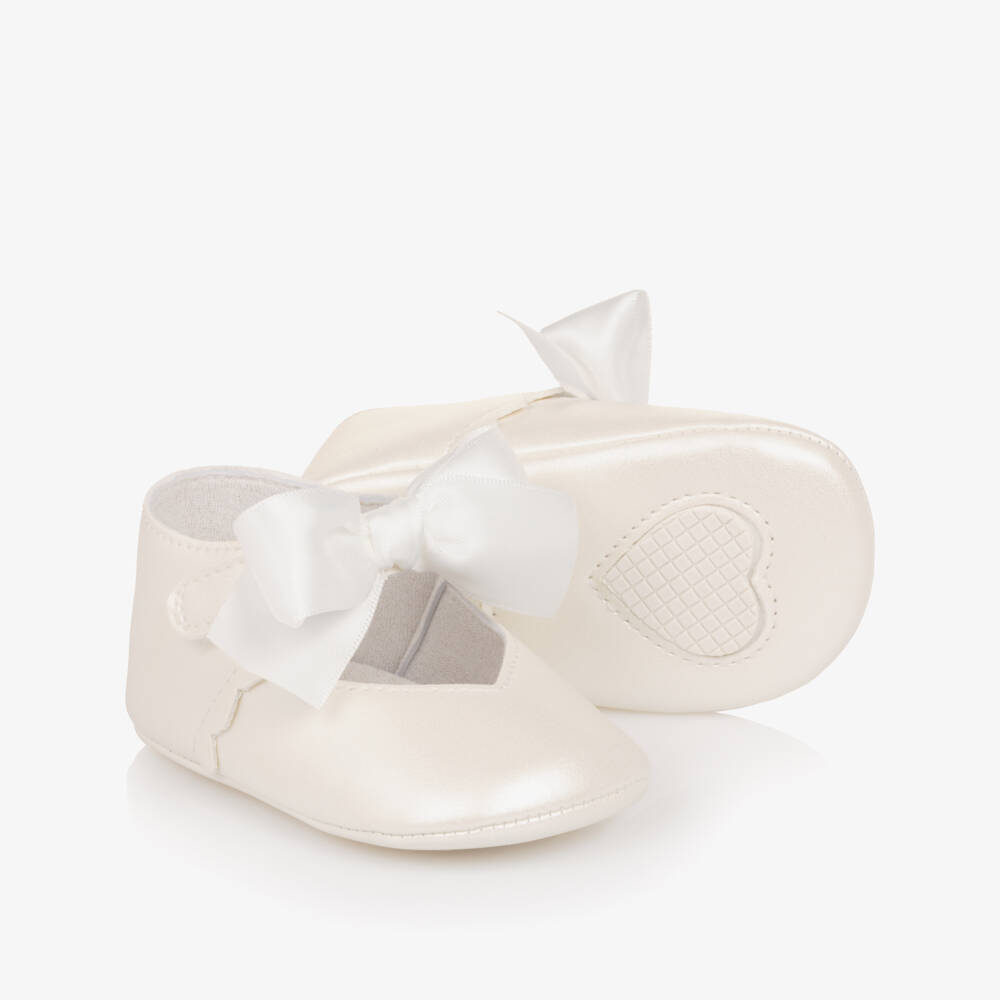 Mayoral Newborn-Baby Girls White Faux Leather Pre-Walker Shoes with Bow | Childrensalon