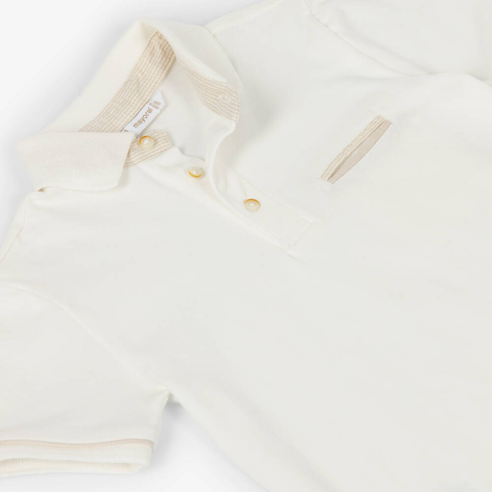 Mayoral-Рубашка поло кремовая с бежевыми деталями для мальчиков | Childrensalon