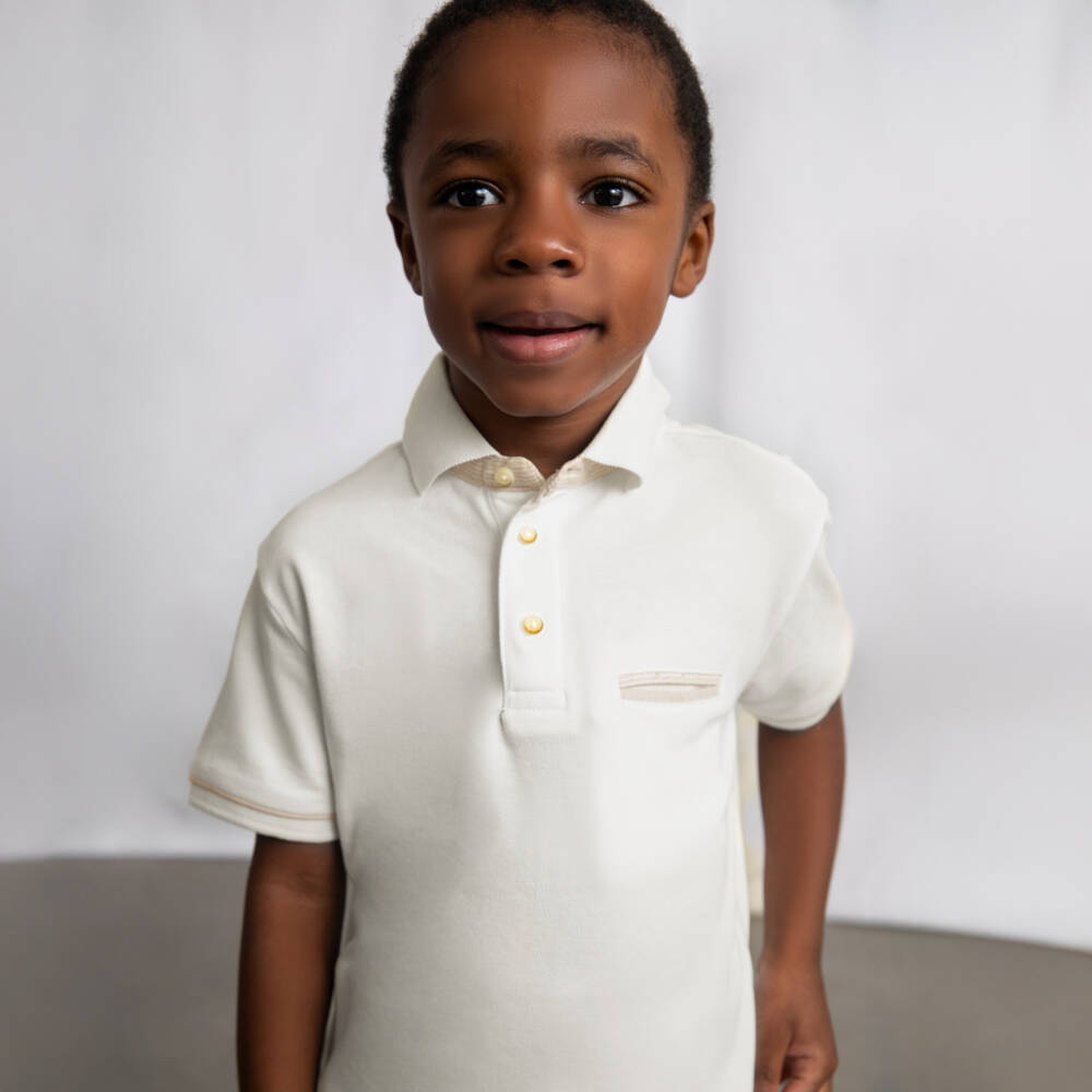 Mayoral-Рубашка поло кремовая с бежевыми деталями для мальчиков | Childrensalon