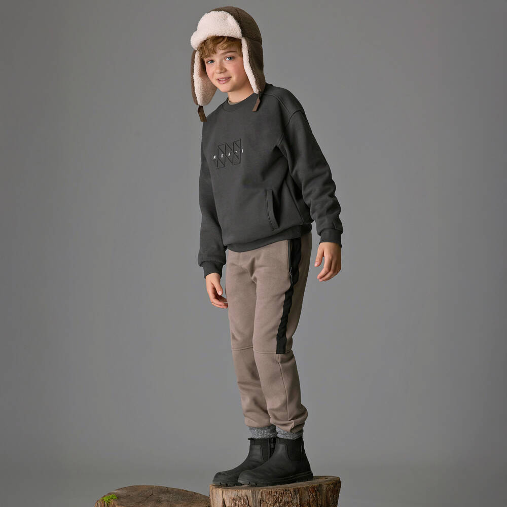 Mayoral Нукутаваке-Джоггеры цвета тауп с карманами на молнии и шнурком для мальчиков | Childrensalon