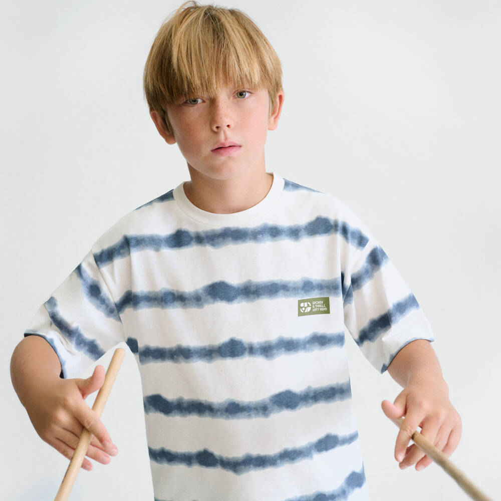 Mayoral Nukutavake-تيشيرت قطن مقلم بتأثير تاي داي لون أبيض وكحلي للأولاد | Childrensalon