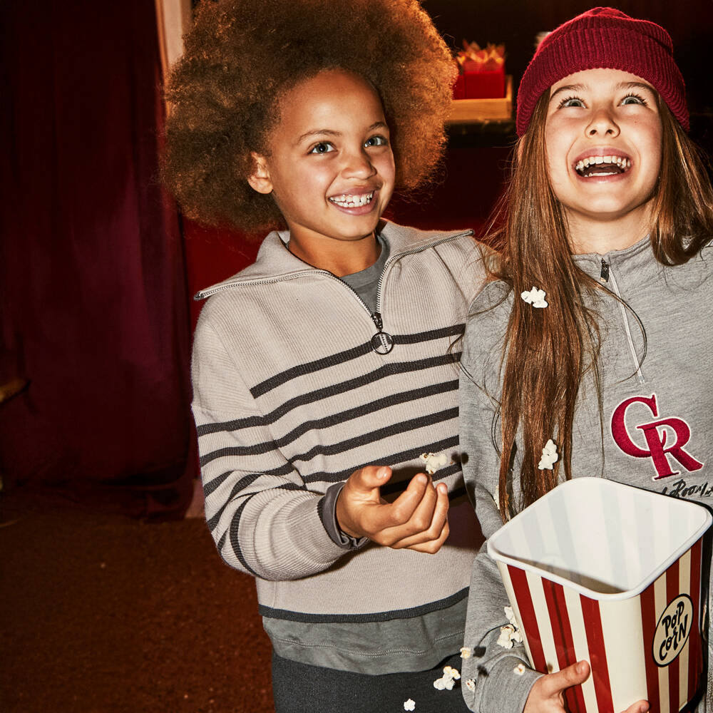 Mayoral-طقم بنطلون محبوك مقلم لون عاجي ورمادي للبنات | Childrensalon