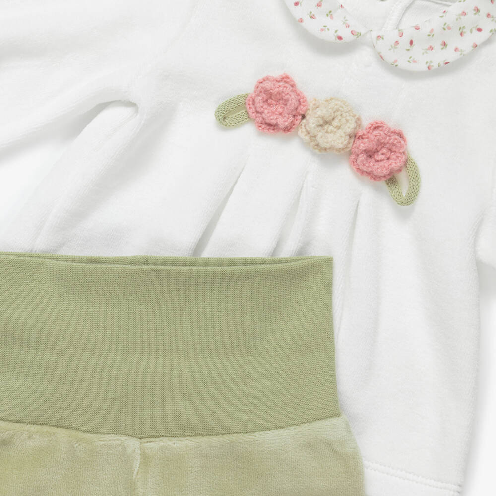 Mayoral Для новорожденных-Girls White & Green Velour 2-Piece Babygrow | Childrensalon